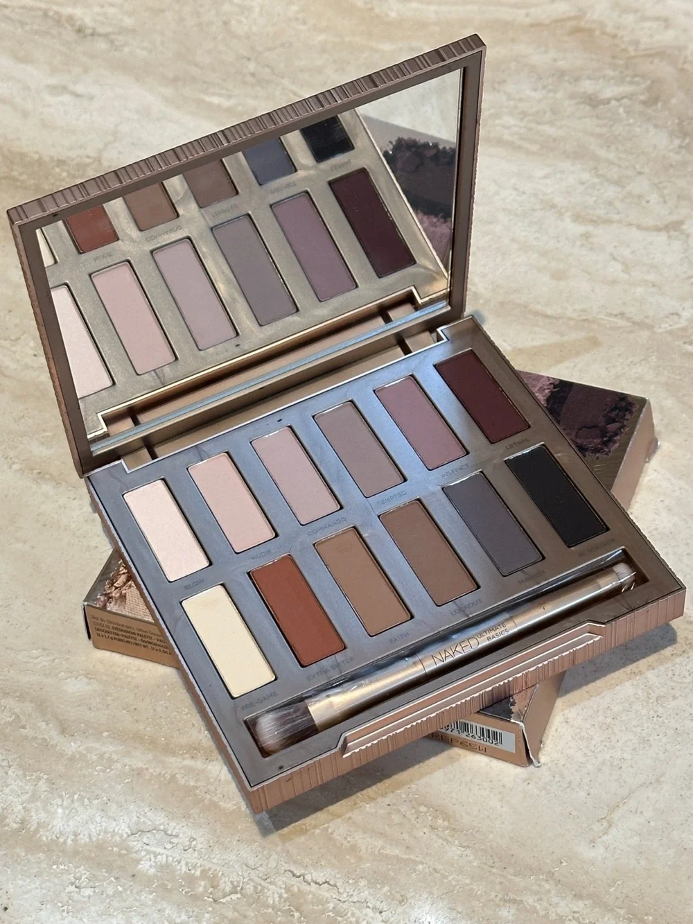Urban Decay Naked Ultimate Basics Matte Palette